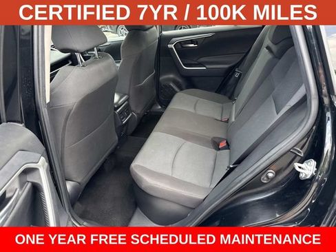 Used 2025 Toyota RAV4 XLE AWD/4WD image 16