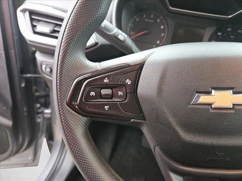 Used 2023 Chevrolet TrailBlazer LS image 20