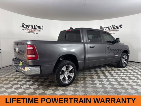 Used 2023 RAM 1500 Laramie AWD/4WD image 5