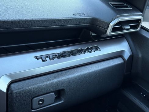 Used 2025 Toyota Tacoma SR5 image 30