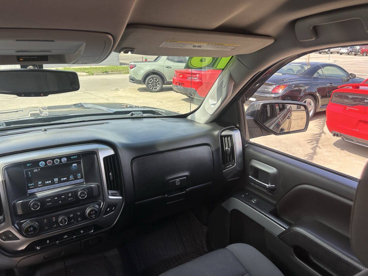 Used 2018 Chevrolet Silverado 1500 LT w/ All Star Edition AWD/4WD image 25