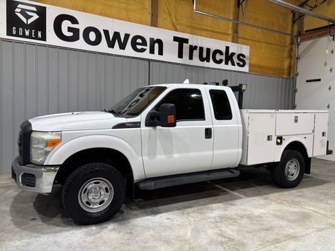Used 2016 Ford F350 XL image 4