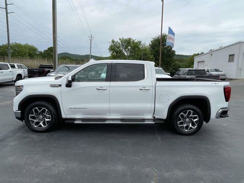 Certified 2023 GMC Sierra 1500 SLT w/ SLT Premium Package AWD/4WD image 2