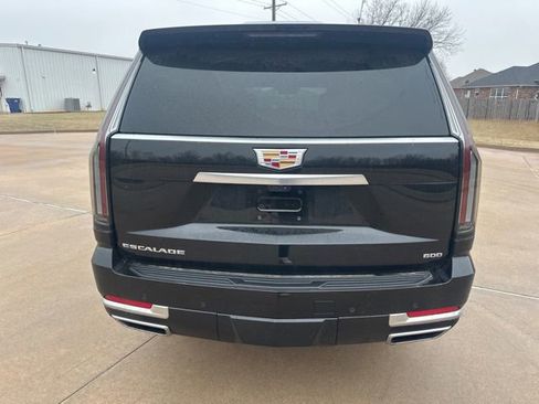 Certified 2025 Cadillac Escalade ESV Premium Luxury w/ LPO, Floor Liner Package image 4