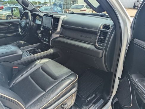 Used 2021 RAM 1500 Limited w/ Body Color Bumper Group RWD image 19