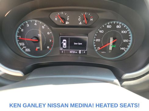 Used 2023 Chevrolet Malibu LT FWD image 34