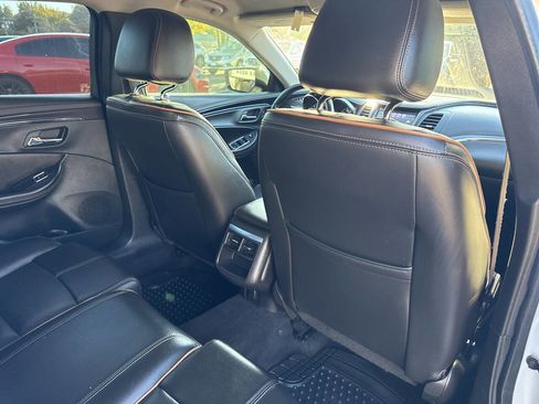 Used 2017 Chevrolet Impala Premier image 19