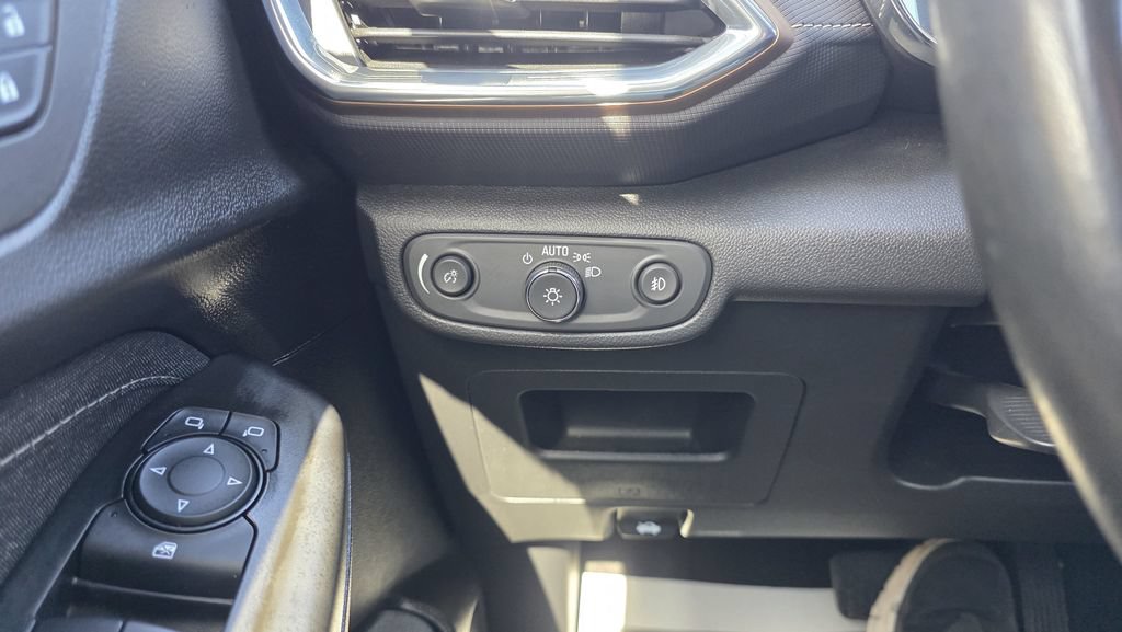 Used 2023 Chevrolet TrailBlazer ACTIV FWD image 19