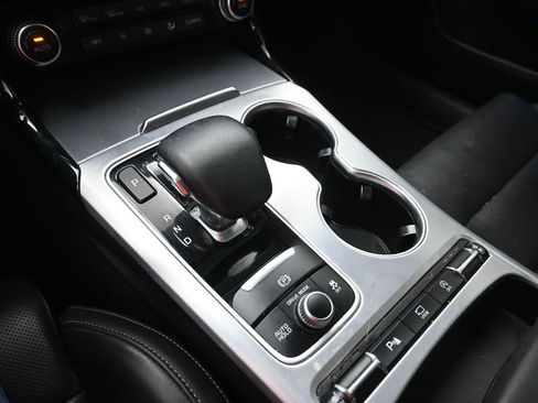 Used 2021 Kia Stinger GT2 image 9