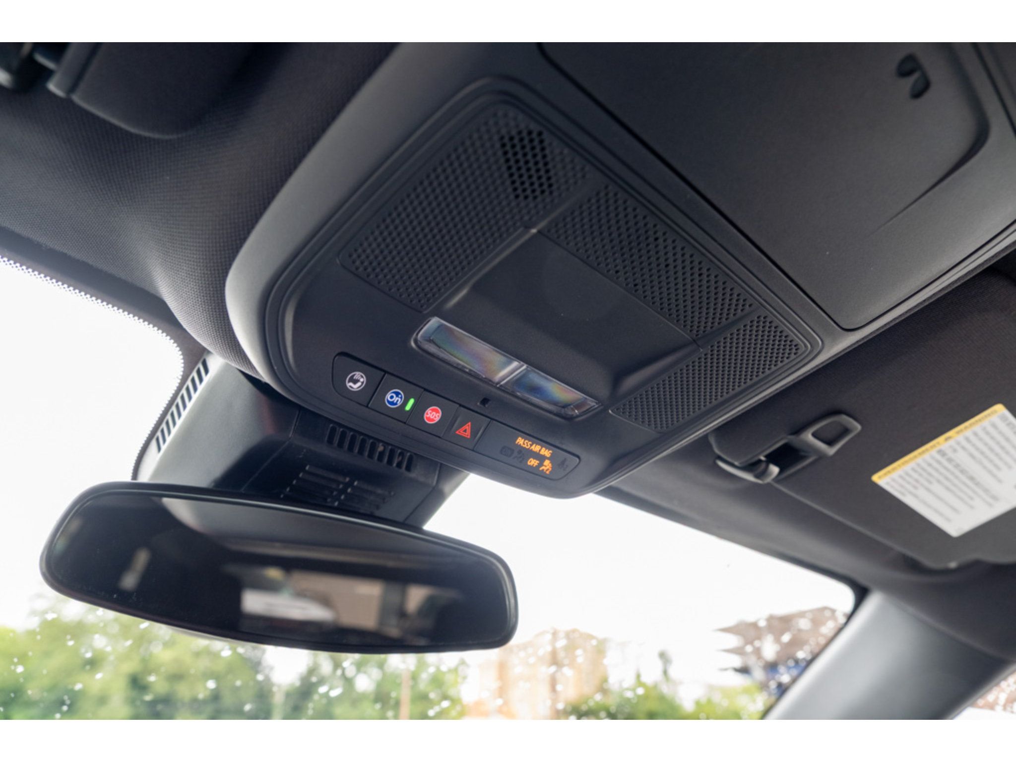 New 2027 GMC Terrain Elevation w/ Elevation Premium Package FWD image 30
