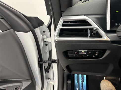 New 2026 BMW 440i xDrive Coupe w/ Premium Package image 31