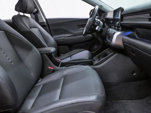 Certified 2024 Hyundai Kona Limited FWD image 14