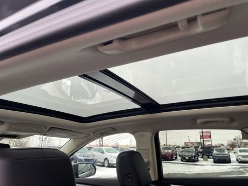 Used 2019 Cadillac XT5 Luxury w/ LPO, Radiant Package image 30