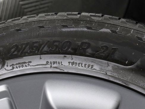 Used 2024 Land Rover Range Rover Sport Dynamic SE image 45