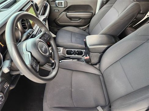Certified 2023 Jeep Gladiator Sport image 12
