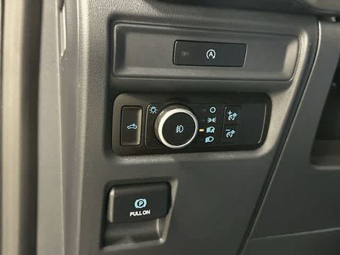 Used 2025 Ford F150 STX w/ Equipment Group 200A RWD image 19