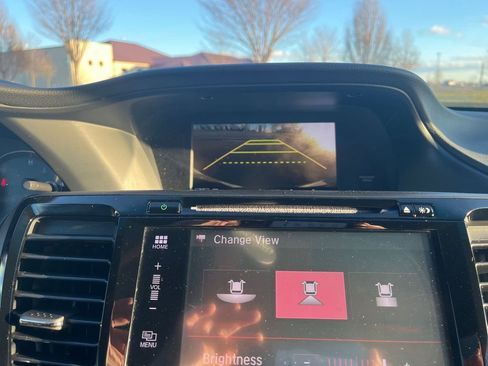 Used 2016 Honda Accord EX image 15