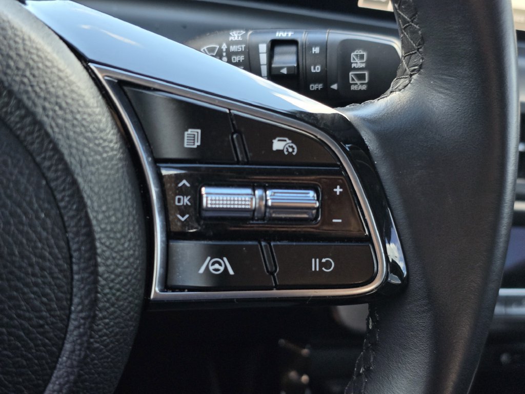 Used 2024 Kia Seltos EX AWD/4WD image 30