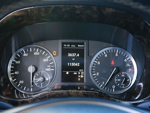 Used 2016 Mercedes-Benz Metris Passenger image 20