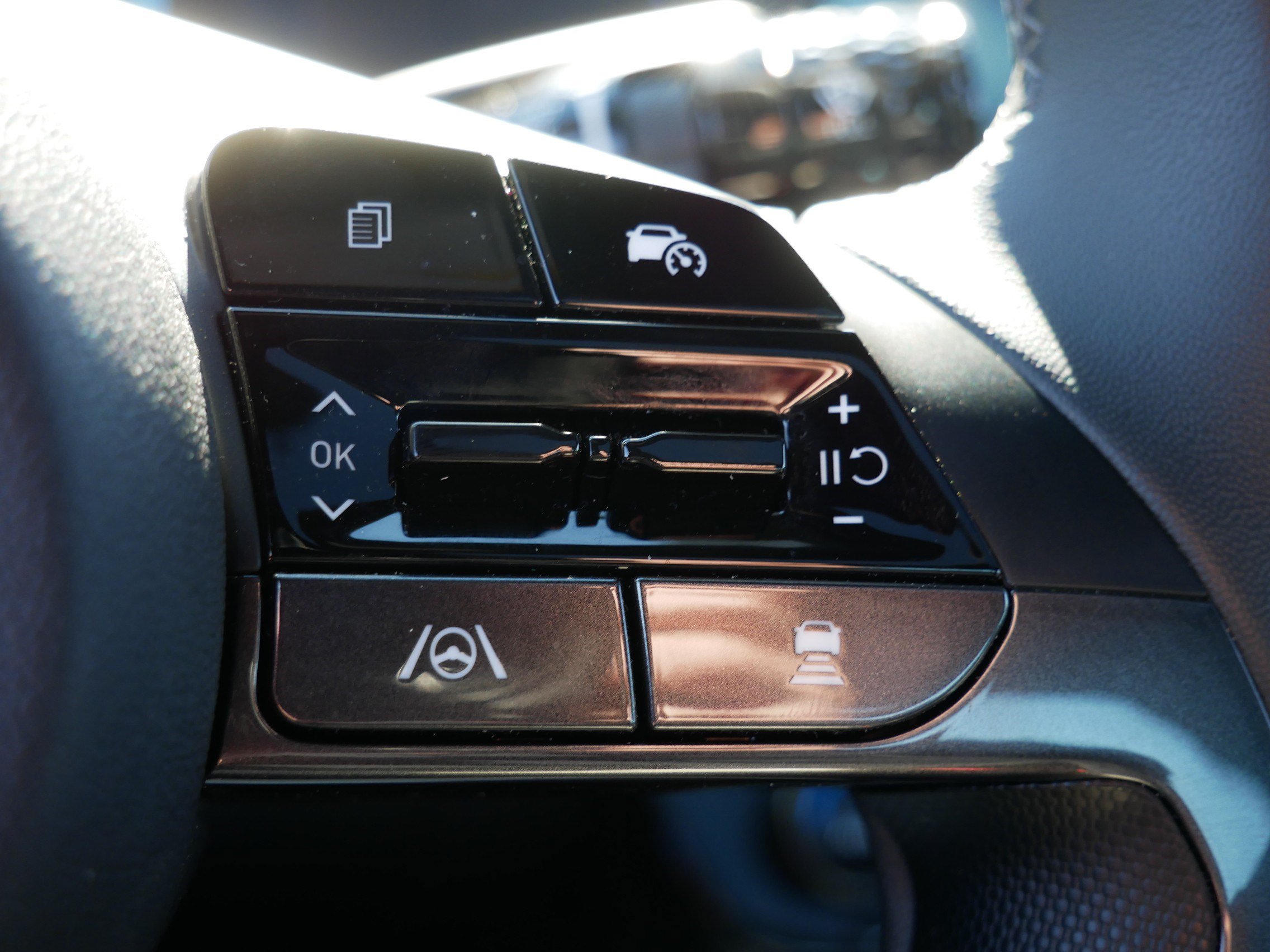Certified 2026 Hyundai Elantra N Line FWD image 29