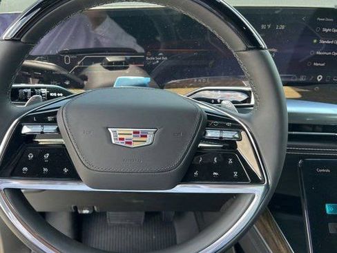 New 2026 Cadillac Escalade Platinum Sport w/ LPO, ONYX Package AWD/4WD image 9