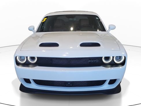 Used 2023 Dodge Challenger SRT Hellcat RWD image 2