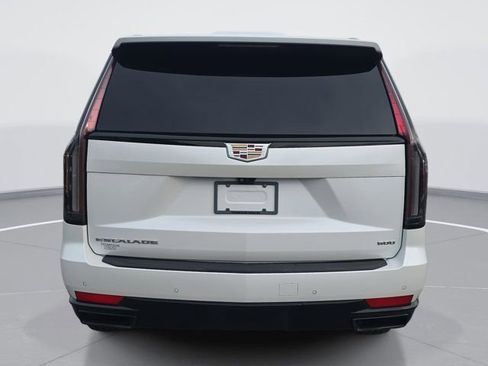 Used 2023 Cadillac Escalade Sport Platinum image 4