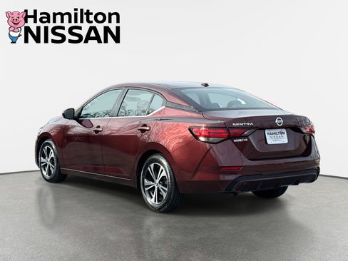 Used 2022 Nissan Sentra SV image 4