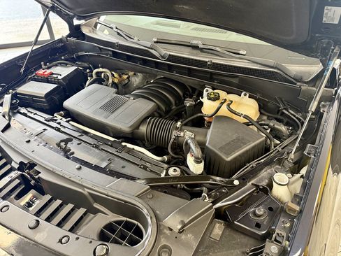 Used 2022 GMC Yukon Denali RWD image 19
