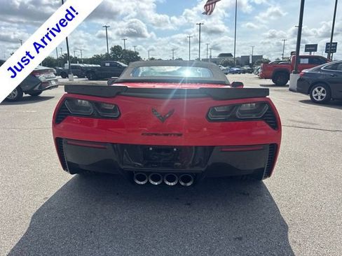 Used 2015 Chevrolet Corvette Z06 w/ 3LZ Preferred Equipment Group RWD image 3