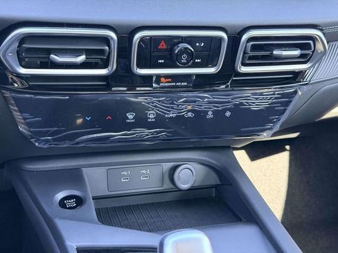 New 2026 Nissan Sentra SV w/ Floor Mat Package image 21