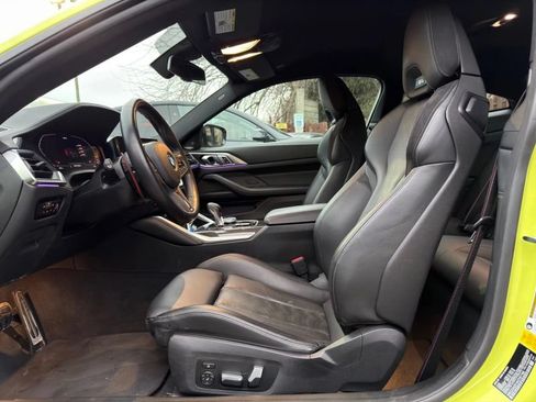 Used 2021 BMW M4 Competition w/ Executive Package RWD image 10