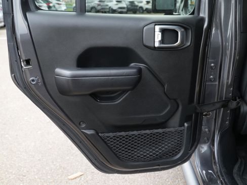 Used 2020 Jeep Gladiator Sport w/ Quick Order Package 24S image 15