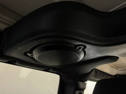 Used 2013 Jeep Wrangler Unlimited Sahara w/ Connectivity Group AWD/4WD image 24