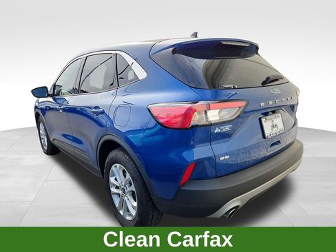 Used 2022 Ford Escape SE image 4