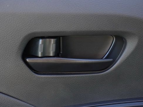 New 2025 Nissan Versa S image 8