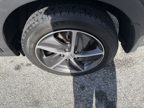 Used 2021 Honda HR-V EX image 12