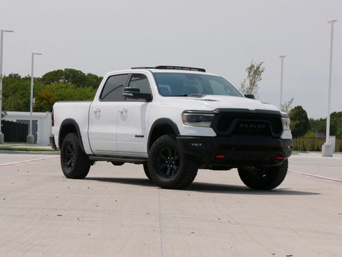 Used 2021 RAM 1500 Rebel w/ Rebel Level 2 Equipment Group AWD/4WD image 2