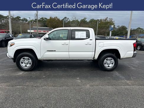 Used 2021 Toyota Tacoma SR5 image 2