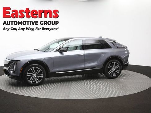 Used 2023 Cadillac Lyriq 2WD image 62