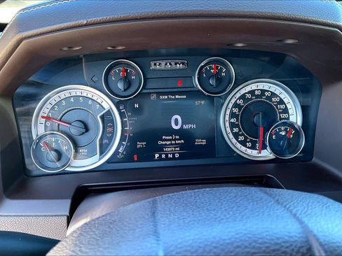 Used 2013 RAM 1500 Laramie w/ Convenience Group image 18