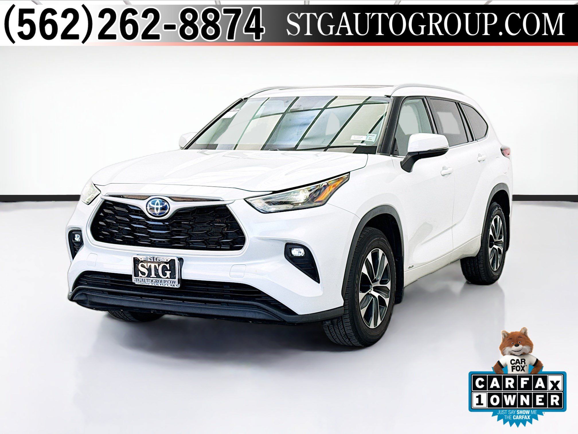 Used 2022 Toyota Highlander XLE AWD/4WD image 1