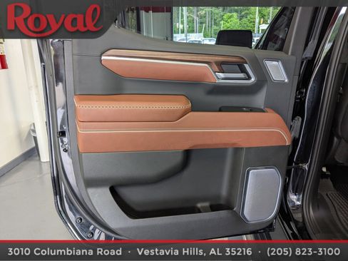 Used 2025 GMC Sierra 1500 Denali Ultimate AWD/4WD image 14
