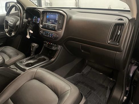 Used 2021 GMC Canyon AT4 w/ Driver Alert Package AWD/4WD image 19