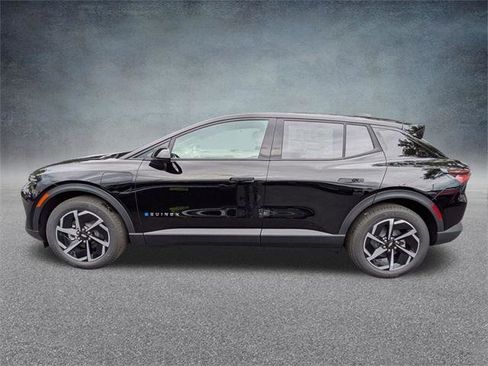 New 2026 Chevrolet Equinox EV LT image 7