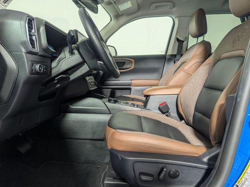 Certified 2025 Ford Bronco Sport Outer Banks w/ Outer Banks Tech Package+ image 11