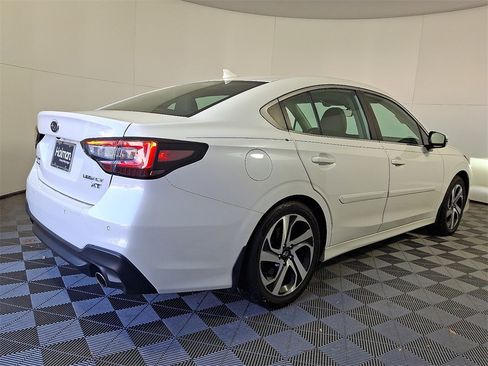 Used 2022 Subaru Legacy Limited XT image 6