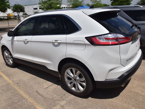 Used 2023 Ford Edge Titanium AWD/4WD image 6