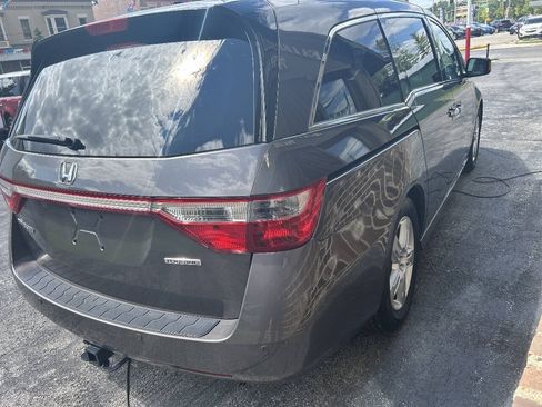 Used 2011 Honda Odyssey Touring image 4