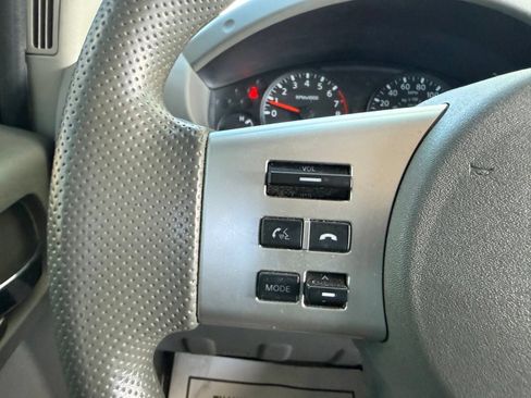 Used 2019 Nissan Frontier SV RWD image 17